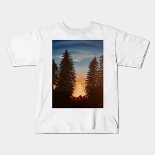 Summer Night campfire Kids T-Shirt